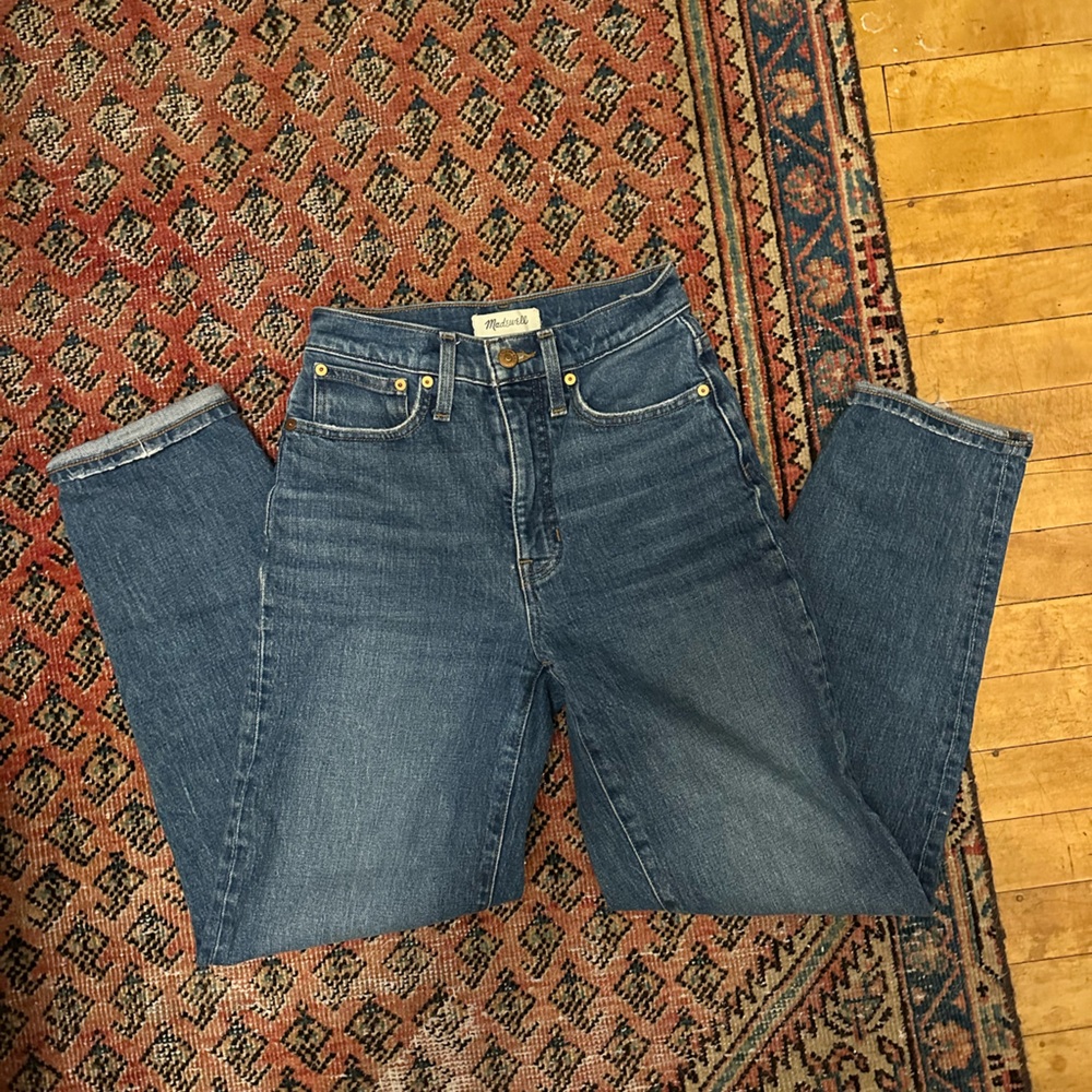 Madewell ballon high waisted jeans-favorite jeans ever size 23T.
